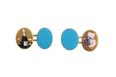 Lot 51 - A PAIR OF ENAMEL CUFFLINKS
