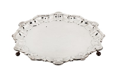 Lot 281 - An Elizabeth II sterling silver salver, Birmingham 1972 by Mappin and Webb