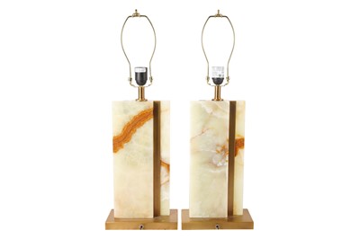 Lot 337 - A PAIR OF CONTEMPORARY GREEN ONYX TABLE LAMPS