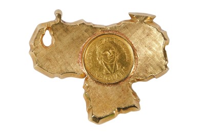 Lot 54 - A COIN BROOCH