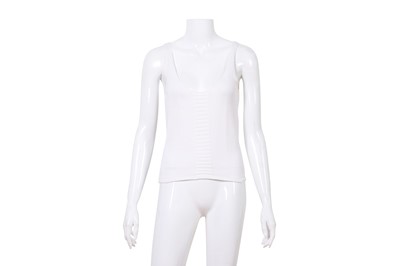 Lot 517 - Chanel White Cotton Knit Sleeveless Top - Size 36