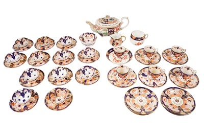 Lot 232 - A ROYAL CROWN DERBY IMARI TEA SET