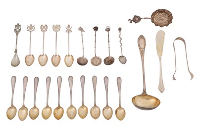 Lot 119 - A mixed group of 800 standard silver flatware
