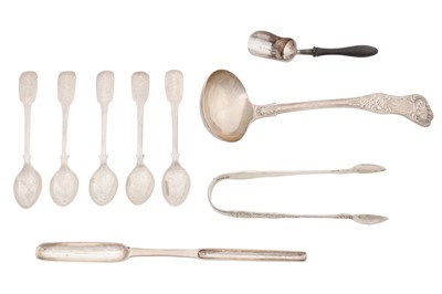 Lot 120 - A George II sterling silver marrow scoop, London 1741 by Charles Belasyse (reg. 21st July 1740, Grimwade 267)