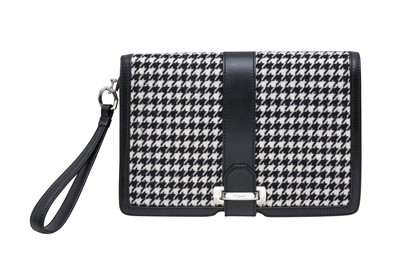 Lot 500 - Ferragamo Monochrome Houndstooth Clutch