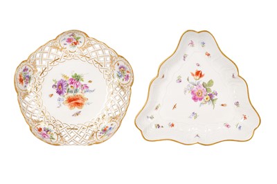 Lot 193 - A MEISSEN PORCELAIN BOWL