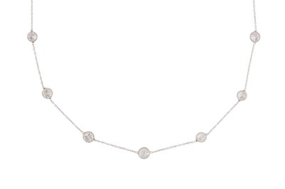 Lot 252 - A DIAMOND NECKLACE