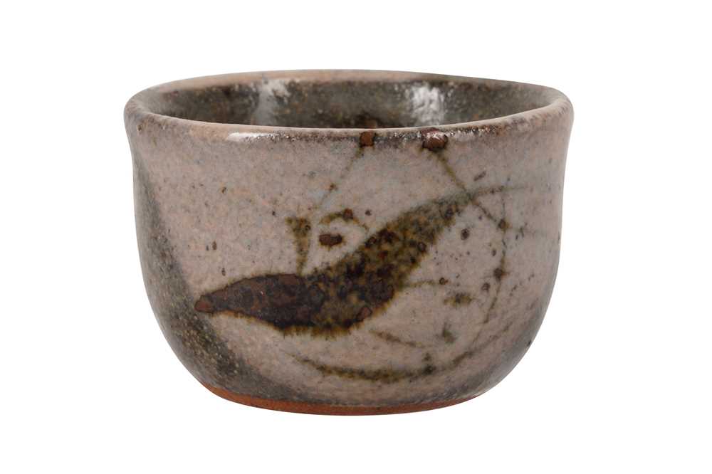 Lot 60 - BRITISH STUDIO POTTERY