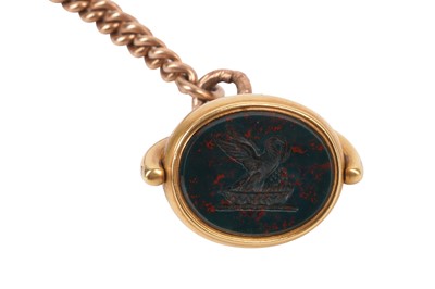 Lot 21 - AN ALBERT CHAIN WITH AN 18CT BLOODSTONE SWIVEL FOB SEAL