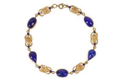 Lot 35 - A LAPIS LAZULI BRACELET