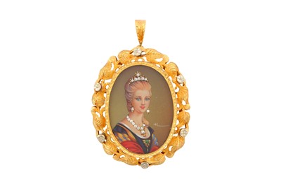 Lot 41 - A PORTRAIT PENDANT