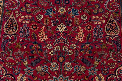 Lot 45 - A FINE KASHAN PRAYER RUG, CENTRAL PERSIA
