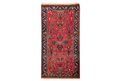 Lot 66 - AN ANTIQUE SAROUK RUG, WEST PERSIA