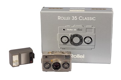 Lot 241 - A Rollei 35 Classic Platinum Viewfinder Camera
