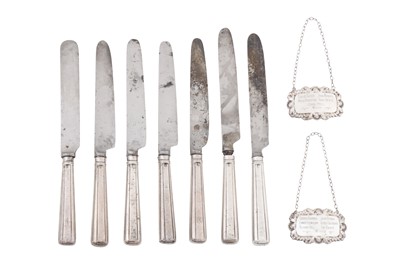 Lot 137 - Seven George III Irish sterling silver handled knives, Dublin 1814, no maker’s mark