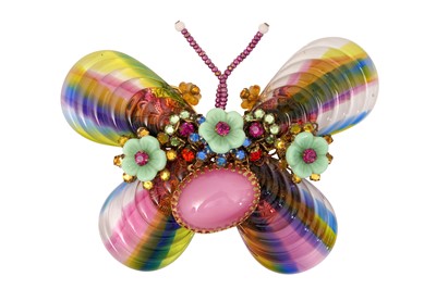 Lot 25 - A STANLEY HAGLER MULTI COLUR GLASS WINGS BUTTERFLY BROOCH