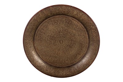 Lot 26 - A WOODEN DISH WITH BRASS WIRE INLAY