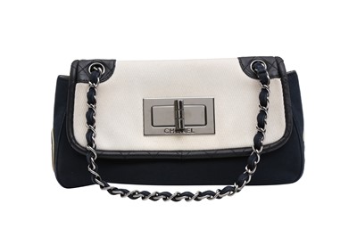 Lot 214 - Chanel Navy No.5 Mademoiselle CC Logo Flap Bag