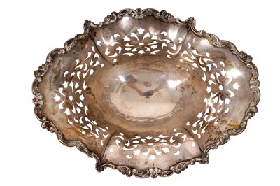Lot 151 - A Victorian provincial sterling silver teaspoon, York 1847 by James Barber