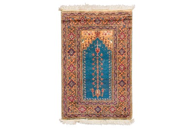 Lot 43 - A FINE KEYSERI SILK PRAYER RUG,  TURKEY