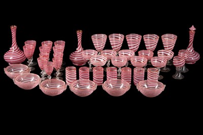 Lot 225 - A SUITE OF VENETIAN LATTICINO SWIRL GLASSWAREA SUITE OF VENETIAN LATTICINO SWIRL GLASSWARE