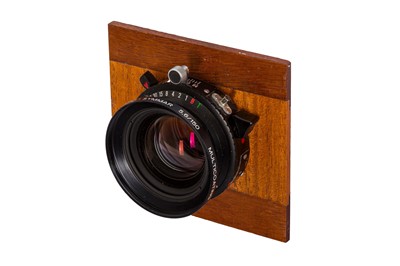 Lot 179 - A Schneider Kreuznach 150mm f/5.6 APO-Symmar Lens