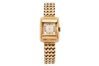 Lot 264 - A LADY'S GOLD INTERNATIONAL WATCH COMPANY BRACELET WATCH