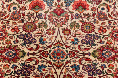 Lot 22 - A FINE KASHAN CARPET, CENTRAL PERSIA