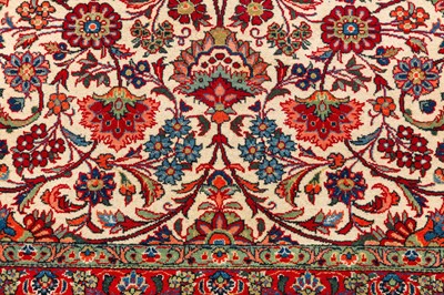 Lot 22 - A FINE KASHAN CARPET, CENTRAL PERSIA