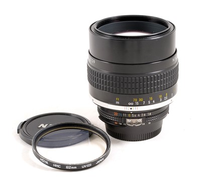 Lot 182 - Fast Nikkor 105mm f1.8 Ais Portrait Lens.