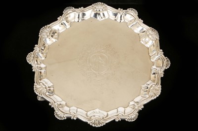 Lot 335 - A fine antique George III Solid Sterling...