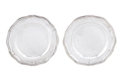 Lot 367 - A pair of late 19th century French 950 standard silver second course dishes, Paris circa 1890 by Odiot