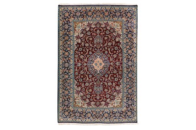 Lot 31 - A VERY FINE ISFAHAN RUG, CENTRAL PERSIA