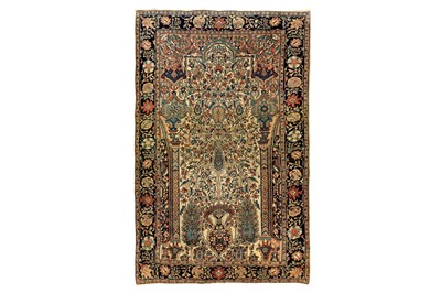 Lot 79 - AN ANTIQUE FERAGHAN PRAYER RUG, WEST PERSIA