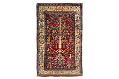 Lot 62 - A VERY FINE ISFAHAN RUG, CENTRAL PERSIA
