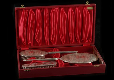 Lot 337 - A fine vintage Elizabeth II Sterling Silver...