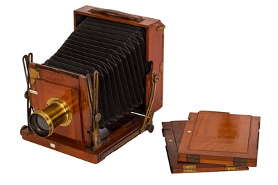 Lot 74 - A Sands & Hunter Half Plate Mahogany & Brass Field Camera