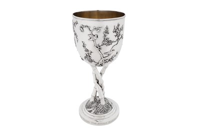 Lot 33 - An early 20th century Chinese export silver standing cup, Canton and Shanghai dated 1905, marked An Chang, retailed by Luen Wo of Shanghai