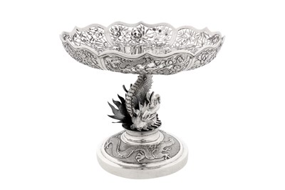 Lot 111 - A late 19th / early 20th century Chinese export silver comport or footed tazza, Canton circa 1900, marked Hou Xiang, retailed by Wang Hing