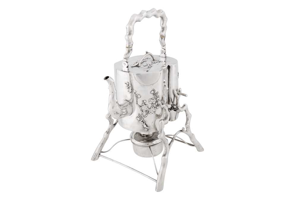Lot 103 - An early 20th century Chinese export silver kettle on stand, Shanghai circa 1920, marked Ju Chang, retailed by Chi Cheong of Canton and Hong Kong