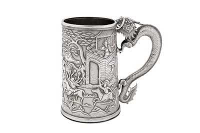 Lot 3 - A late 19th century Chinese export silver mug, Canton circa 1880, retailed by Lee Ching