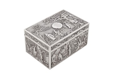 Lot 89 - A late 19th century Chinese export silver box, Canton circa 1890, marked Shan Zhang, retailed by Cum Shing