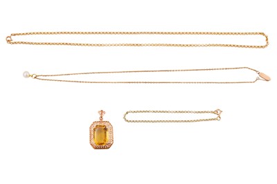 Lot 49 - TWO NECKLACES, A BRACELET, AND A PENDANT