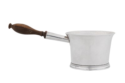 Lot 567 - A George I sterling silver brandy pan, London 1724 by William Looker (this mark reg. 6th July 1720)