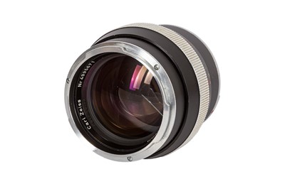 Lot 248 - A Carl Zeiss 55mm f/1.4 Planar Lens