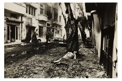 Lot 158 - Don McCullin (b.1935)