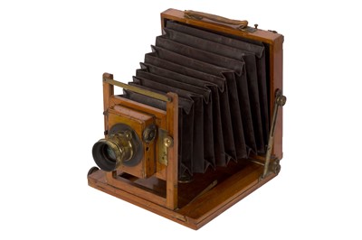 Lot 66 - A C.S Baytnon Half Plate Mahogany Field Camera