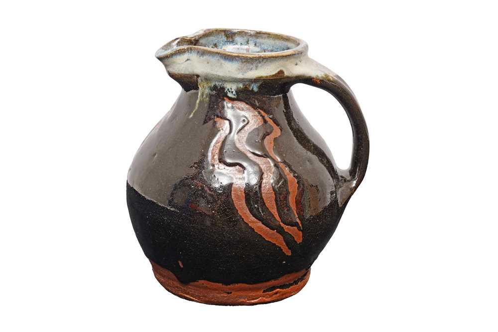 Lot 69 - SHOJI HAMADA (JAPANESE 1894-1978)