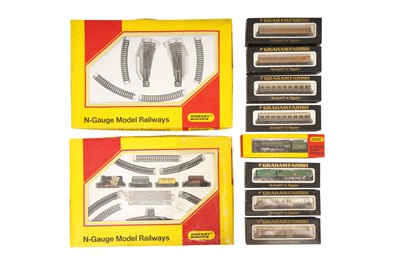 Lot 309 - A GROUP OF N GAUGE RAILWAY BY GRAHAM FARISH & HORNBY MINITRIX