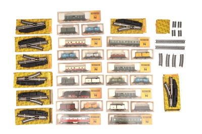 Lot 303 - A GROUP OF N GAUGE LOCOMOTIVES AND ROLLING STOCK BY IBERTREN